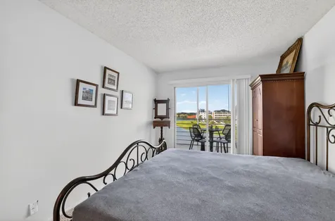 4024 Guildford E Boca Raton FL 33434