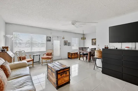 4024 Guildford E Boca Raton FL 33434