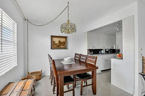 4024 Guildford E Boca Raton FL 33434