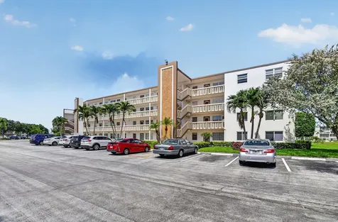 4024 Guildford E Boca Raton FL 33434