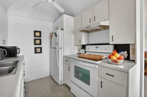 4024 Guildford E Boca Raton FL 33434