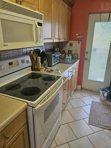 1045 SE 15th Street Fort Lauderdale FL 33316