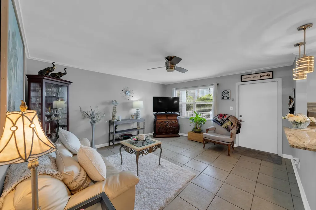 2850 NE 14th Street Causeway Pompano Beach FL 33062