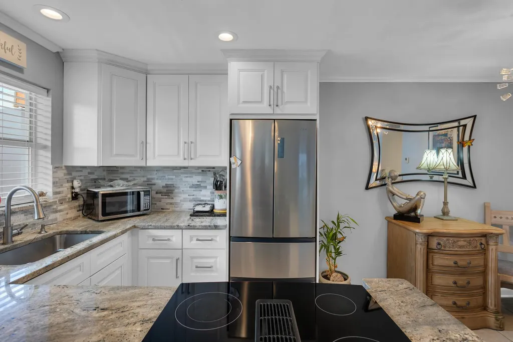 2850 NE 14th Street Causeway Pompano Beach FL 33062