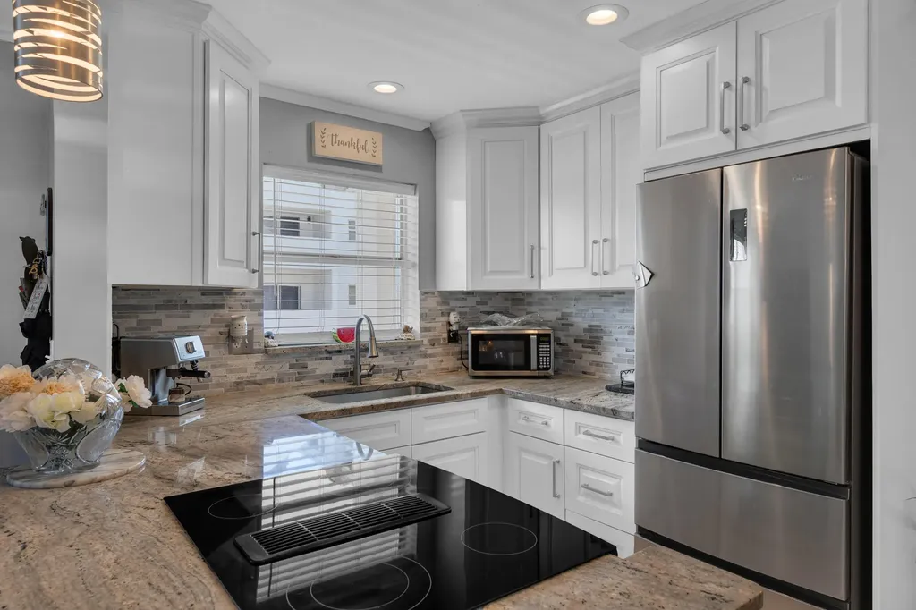 2850 NE 14th Street Causeway Pompano Beach FL 33062