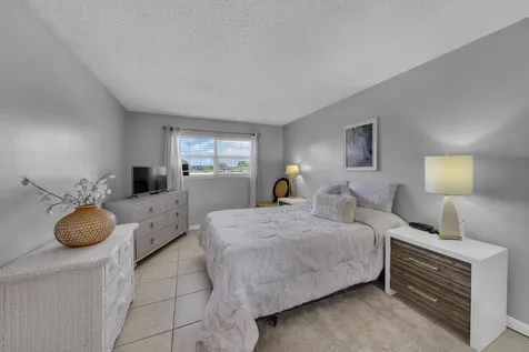 2850 NE 14th Street Causeway Pompano Beach FL 33062