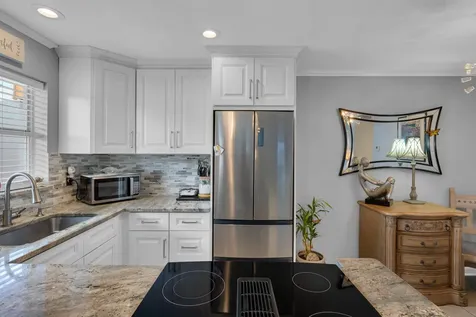 2850 NE 14th Street Causeway Pompano Beach FL 33062