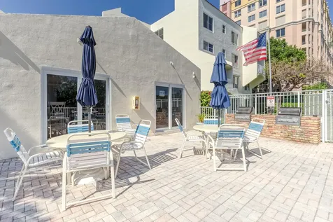 2850 NE 14th Street Causeway Pompano Beach FL 33062