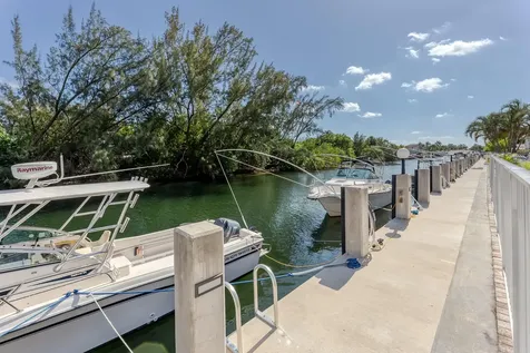 2850 NE 14th Street Causeway Pompano Beach FL 33062