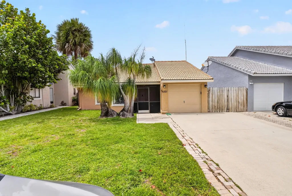 6221 Country Fair Circle Boynton Beach FL 33437