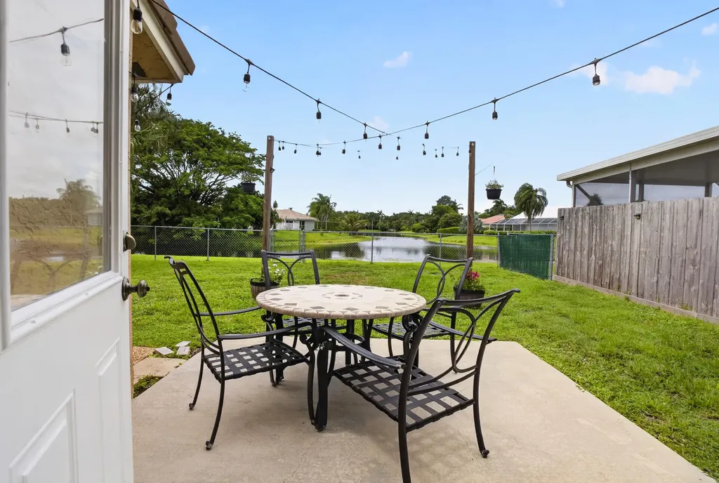 6221 Country Fair Circle Boynton Beach FL 33437