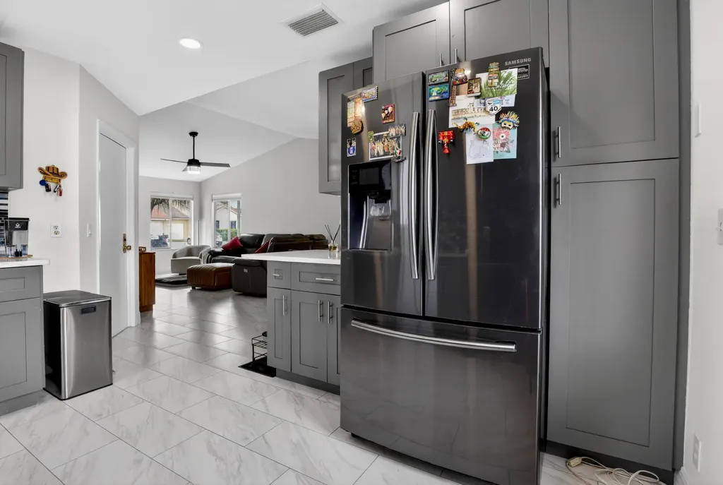 6221 Country Fair Circle Boynton Beach FL 33437