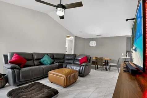 6221 Country Fair Circle Boynton Beach FL 33437