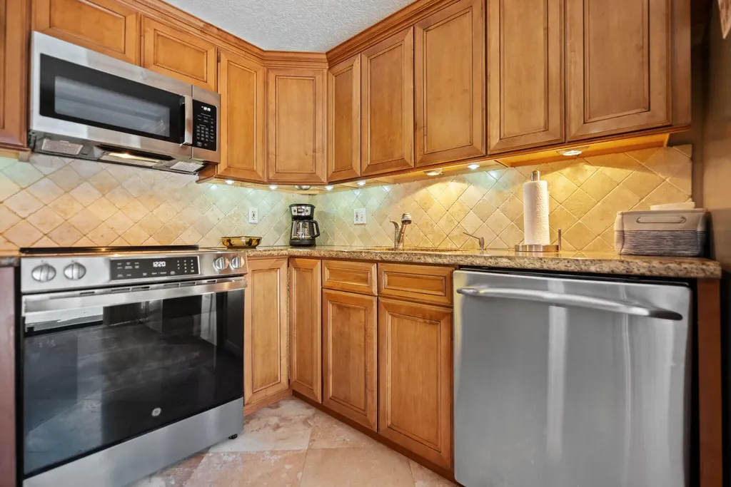 2874 Waterford Drive S Deerfield Beach FL 33442