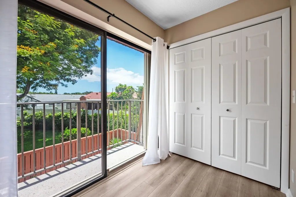 2874 Waterford Drive S Deerfield Beach FL 33442