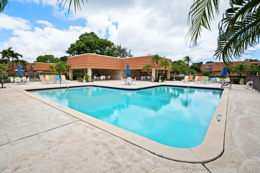 2874 Waterford Drive S Deerfield Beach FL 33442