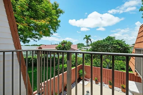 2874 Waterford Drive S Deerfield Beach FL 33442