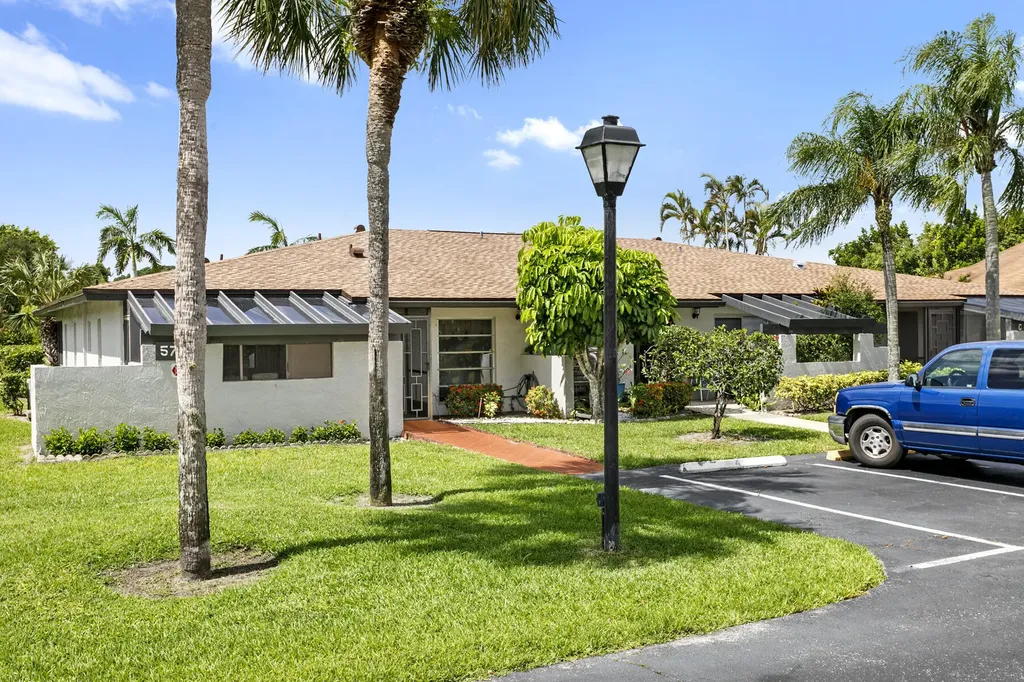 5728 Phoenix Palm Court Delray Beach FL 33484