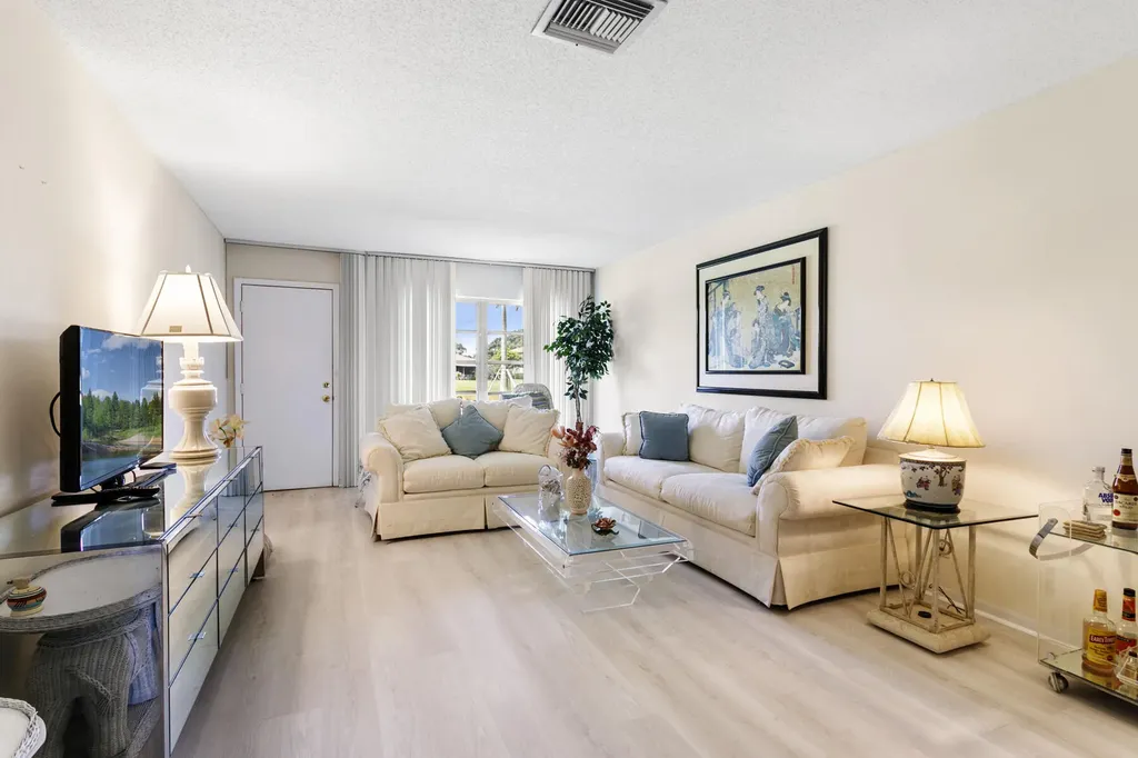 5728 Phoenix Palm Court Delray Beach FL 33484