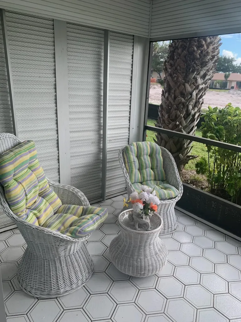 5728 Phoenix Palm Court Delray Beach FL 33484