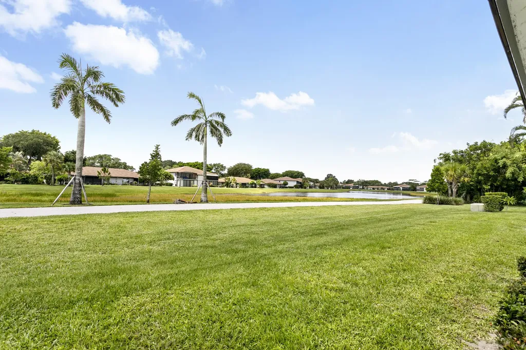 5728 Phoenix Palm Court Delray Beach FL 33484