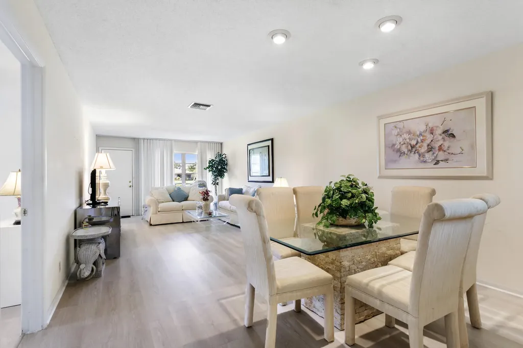 5728 Phoenix Palm Court Delray Beach FL 33484