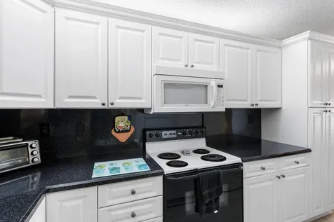 5728 Phoenix Palm Court Delray Beach FL 33484