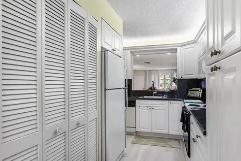 5728 Phoenix Palm Court Delray Beach FL 33484