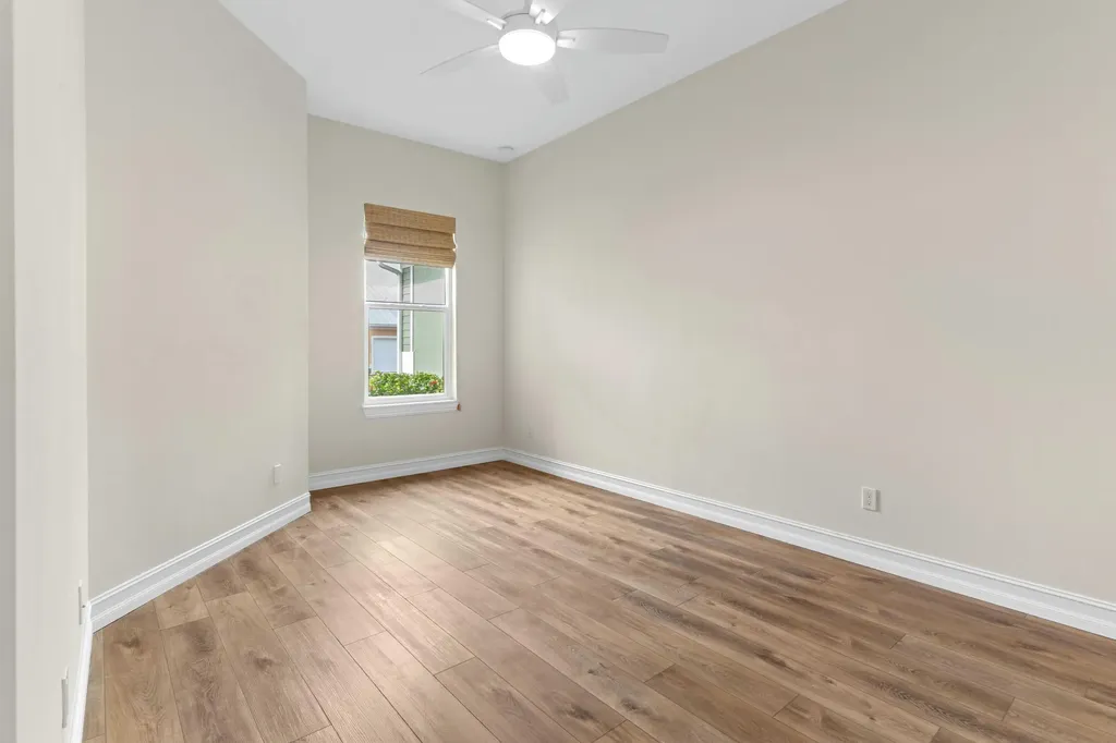 2025 Bridgepointe Circle Vero Beach FL 32967