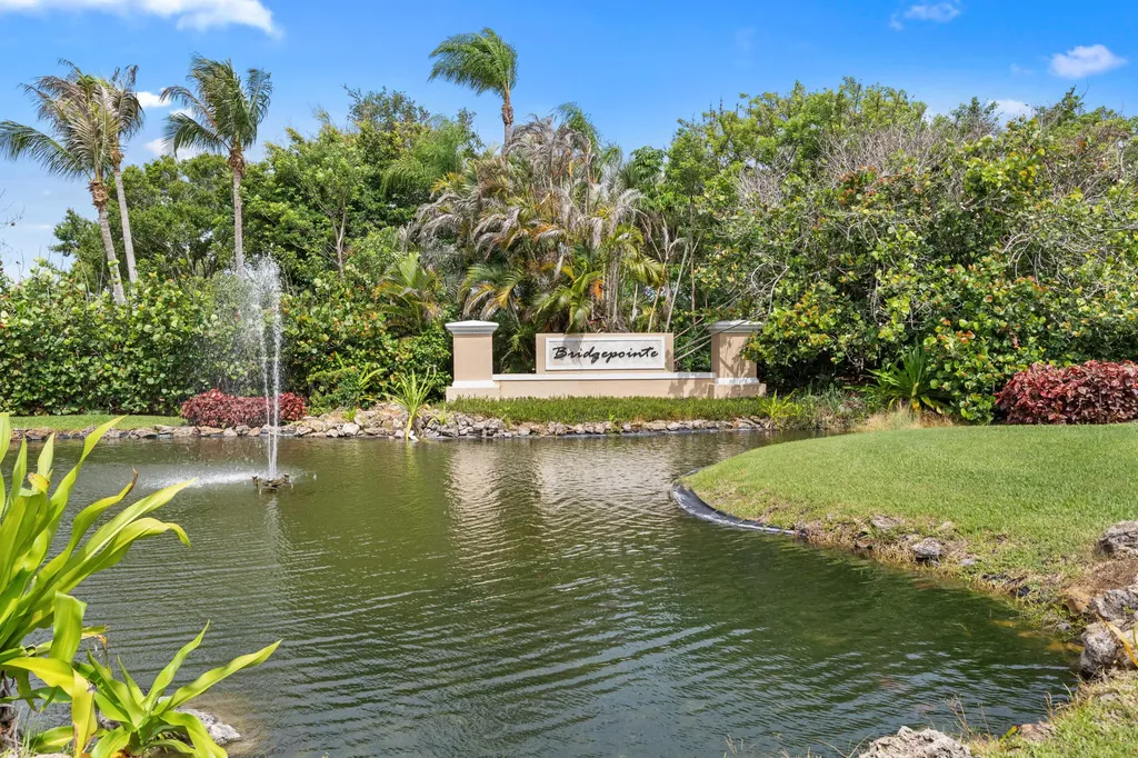 2025 Bridgepointe Circle Vero Beach FL 32967