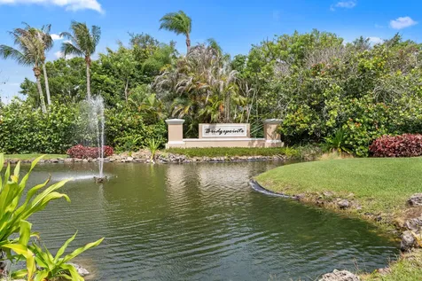 2025 Bridgepointe Circle Vero Beach FL 32967