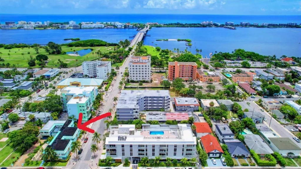 112 Lake Avenue Lake Worth Beach FL 33460