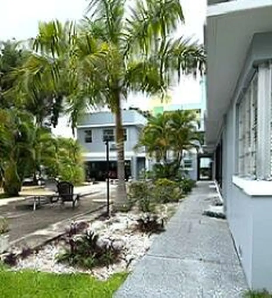 112 Lake Avenue Lake Worth Beach FL 33460