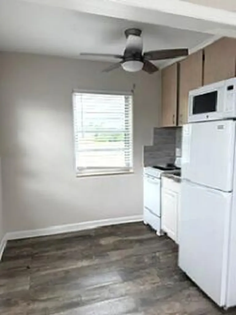 112 Lake Avenue Lake Worth Beach FL 33460