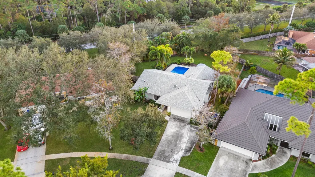 911 Citrus Place Wellington FL 33414