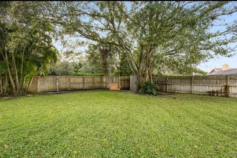 911 Citrus Place Wellington FL 33414