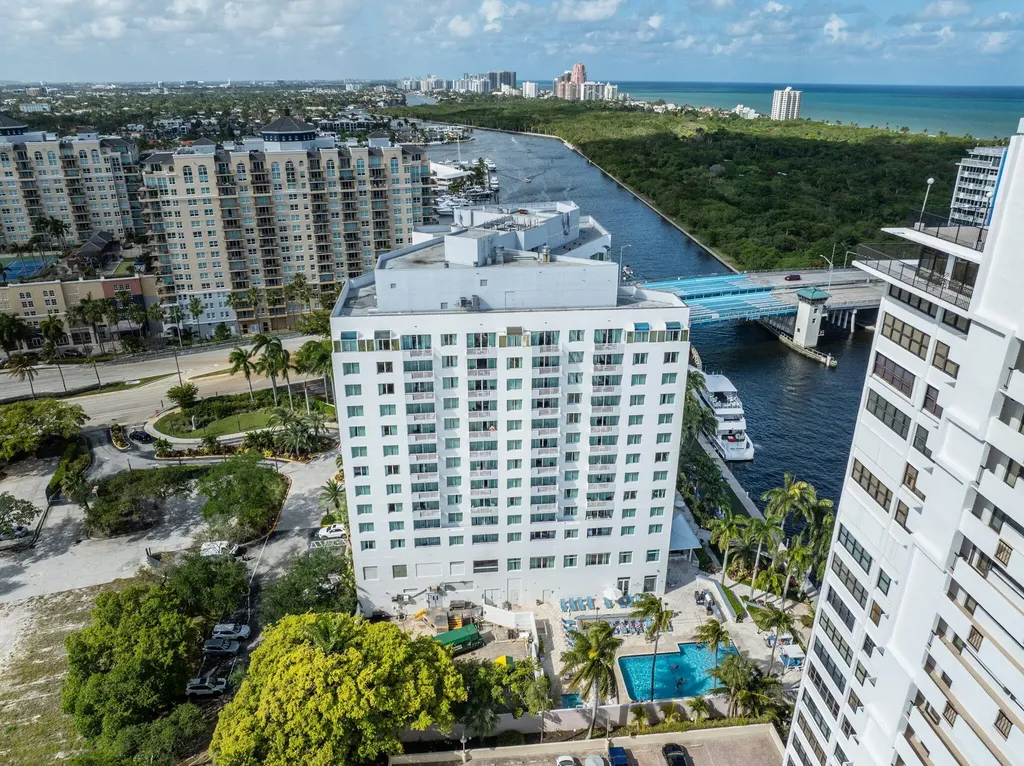 2670 E Sunrise Boulevard Fort Lauderdale FL 33304