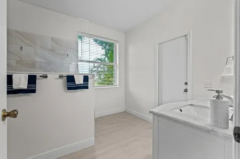5954 NW 74th Street Parkland FL 33067