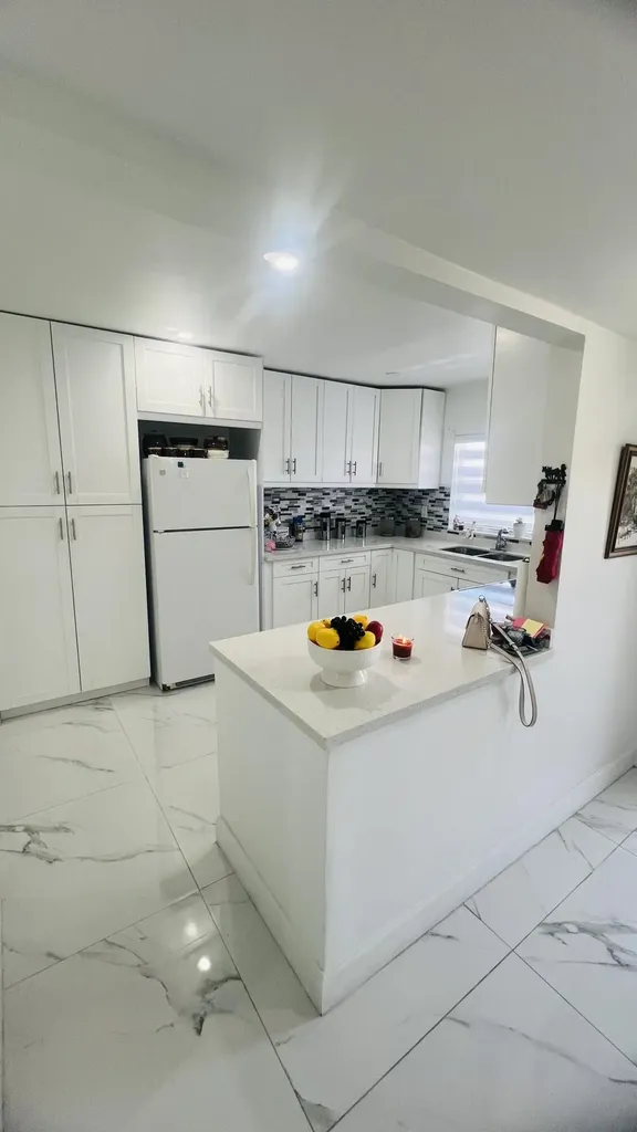 9330 S Sunrise Lakes Boulevard Sunrise FL 33322