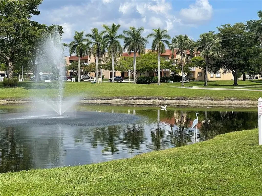 9330 S Sunrise Lakes Boulevard Sunrise FL 33322