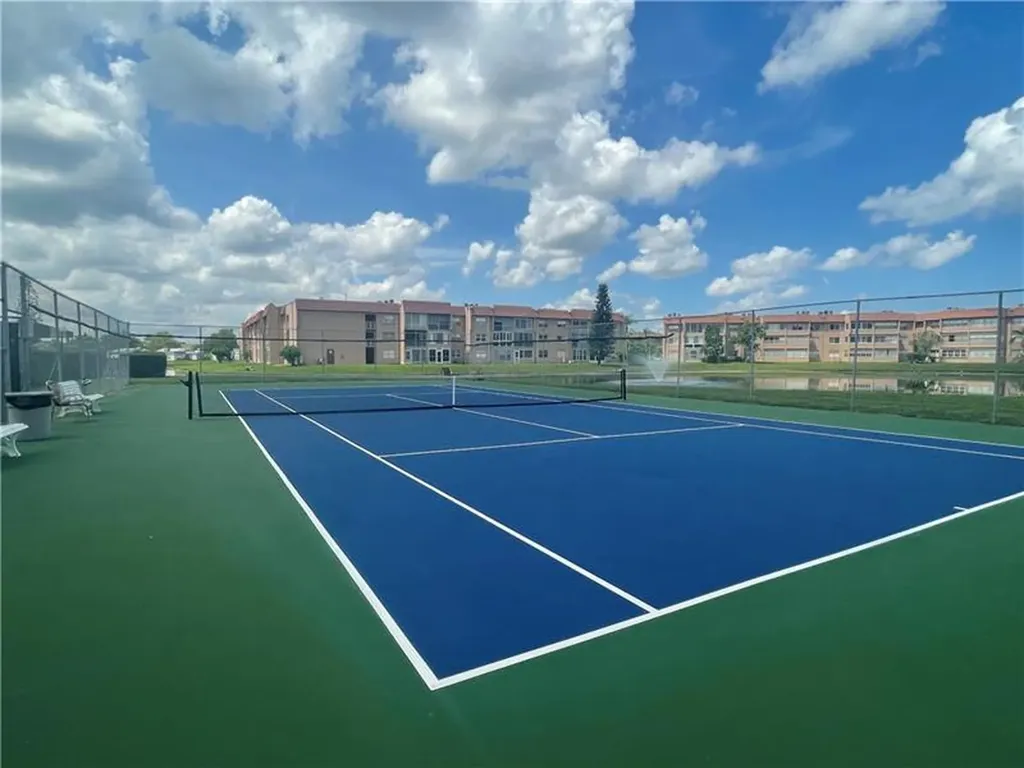 9330 S Sunrise Lakes Boulevard Sunrise FL 33322