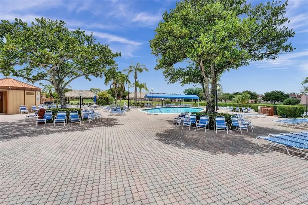 9330 S Sunrise Lakes Boulevard Sunrise FL 33322