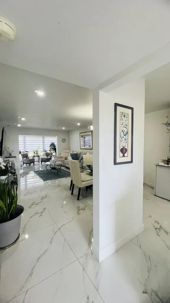 9330 S Sunrise Lakes Boulevard Sunrise FL 33322