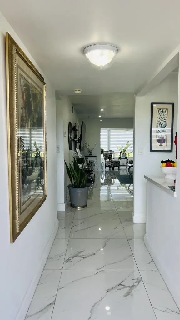 9330 S Sunrise Lakes Boulevard Sunrise FL 33322