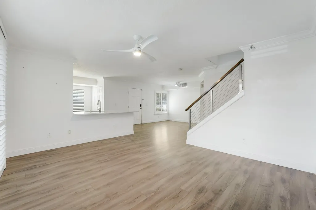 127 Yacht Club Way Hypoluxo FL 33462