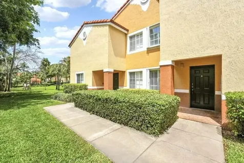 127 Yacht Club Way Hypoluxo FL 33462