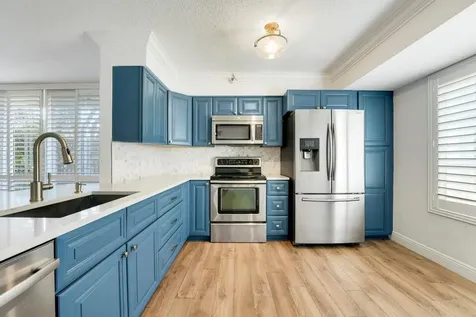 127 Yacht Club Way Hypoluxo FL 33462