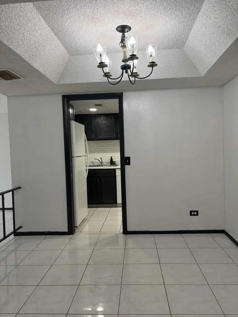 3660 Inverrary Drive Lauderhill FL 33319