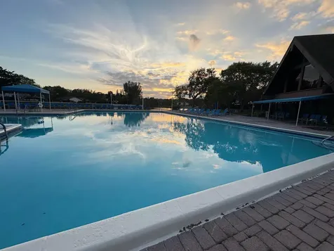 3660 Inverrary Drive Lauderhill FL 33319