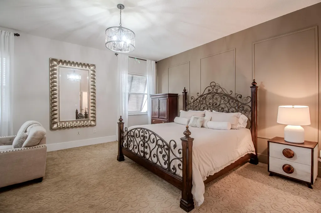 2060 Reston Circle Royal Palm Beach FL 33411